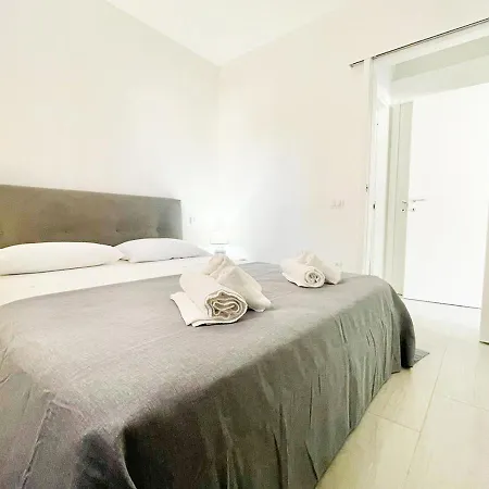 Pgs Immobiliare - Residenza Liuba Moderno Bilocale Con Terrazza E Parcheggio La Maddalena * Casa Garibaldi