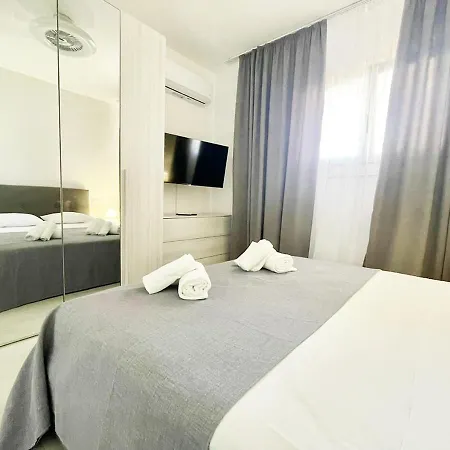 Appartamento Pgs Immobiliare - Residenza Liuba Moderno Bilocale Con Terrazza E Parcheggio La Maddalena Casa Garibaldi